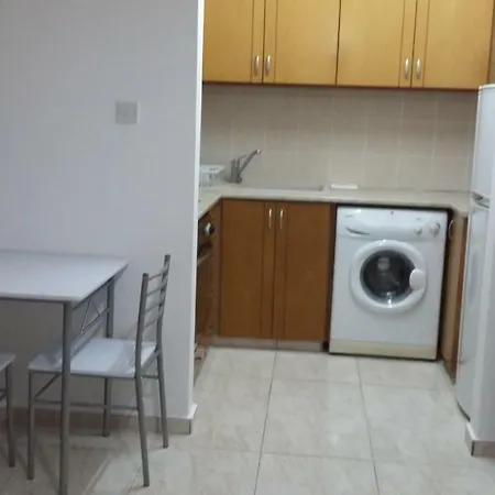 Studio With Swimming Pool Apartament *